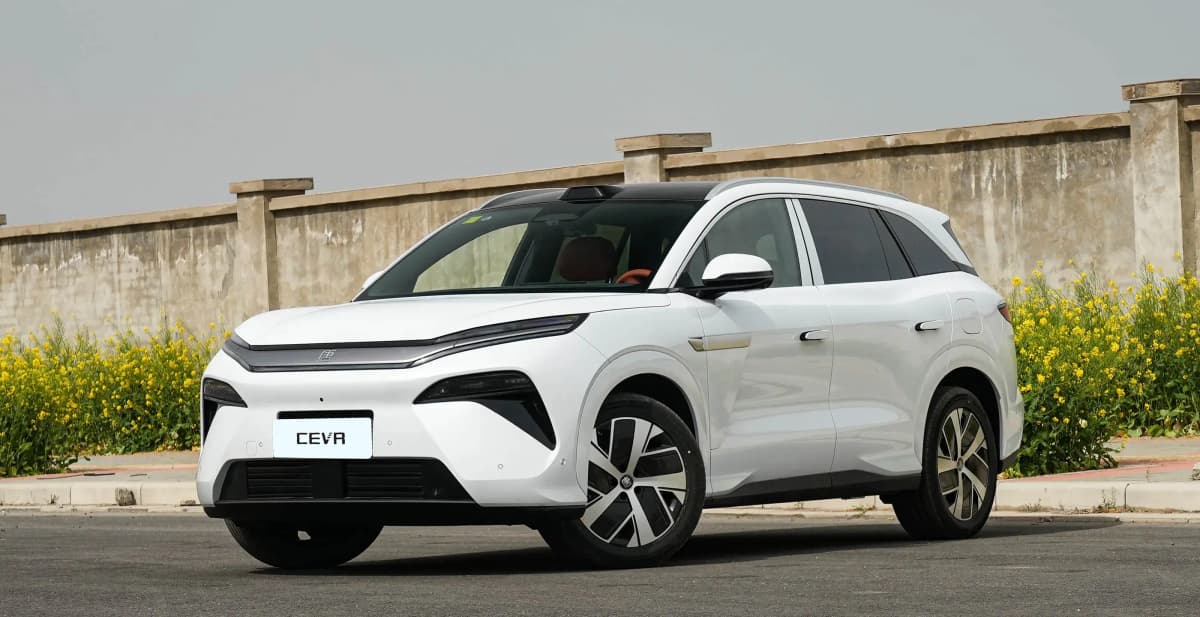 BYD Tang L EV